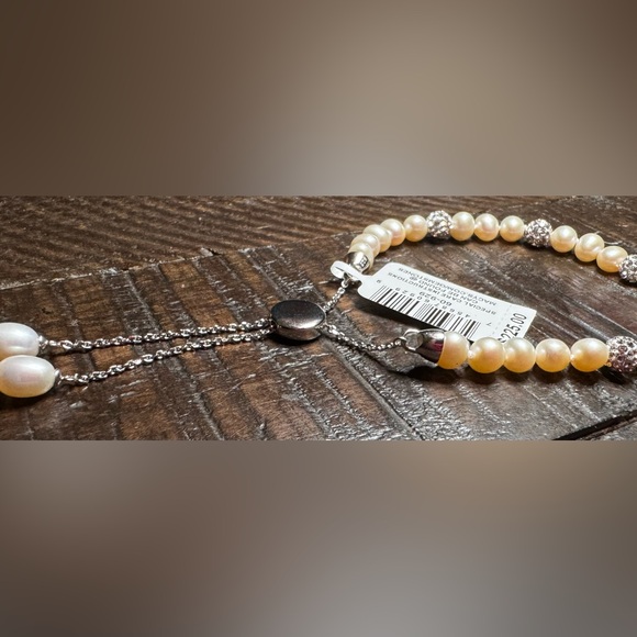 NWT Freshwater Cultured Pearl and Crystals,925 sterling silver,bolo clasp - Picture 3 of 3